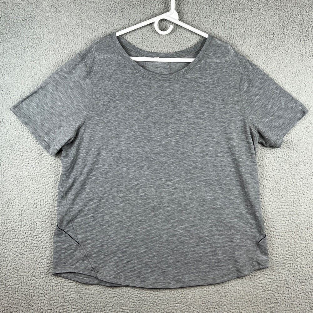 Lululemon Heathered Grey Short Sleeve Athletic Training Top Sz 12-14 XL